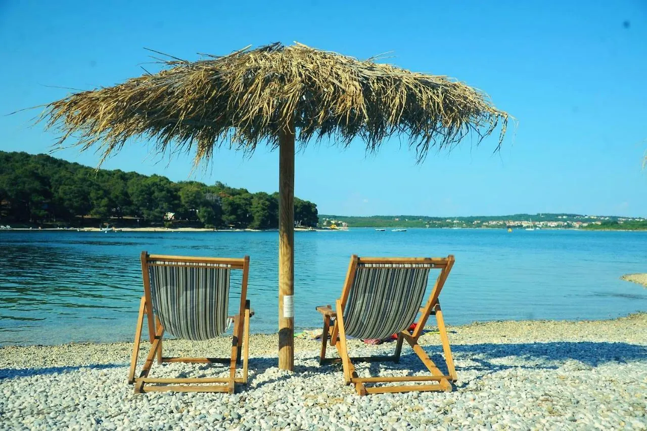 Apartment Razum Pula